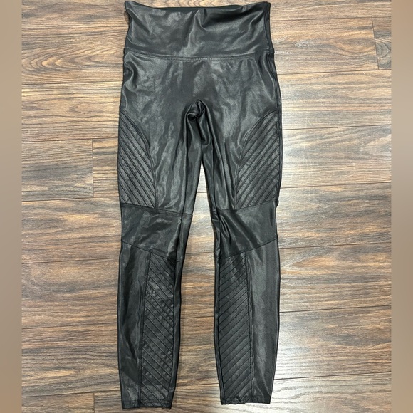 Spanx Women's Faux Leather Moto Black High-Waisted Leggings - Picture 2 of 2